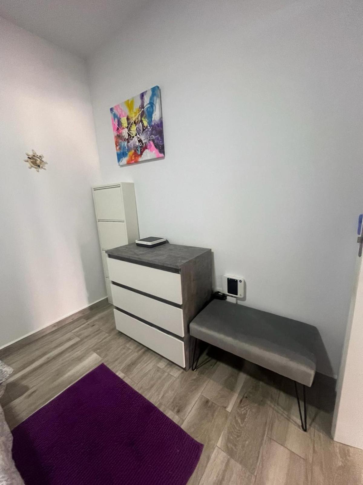 Cozy Pool View Apartment H-11 Mareverde 阿德耶 外观 照片