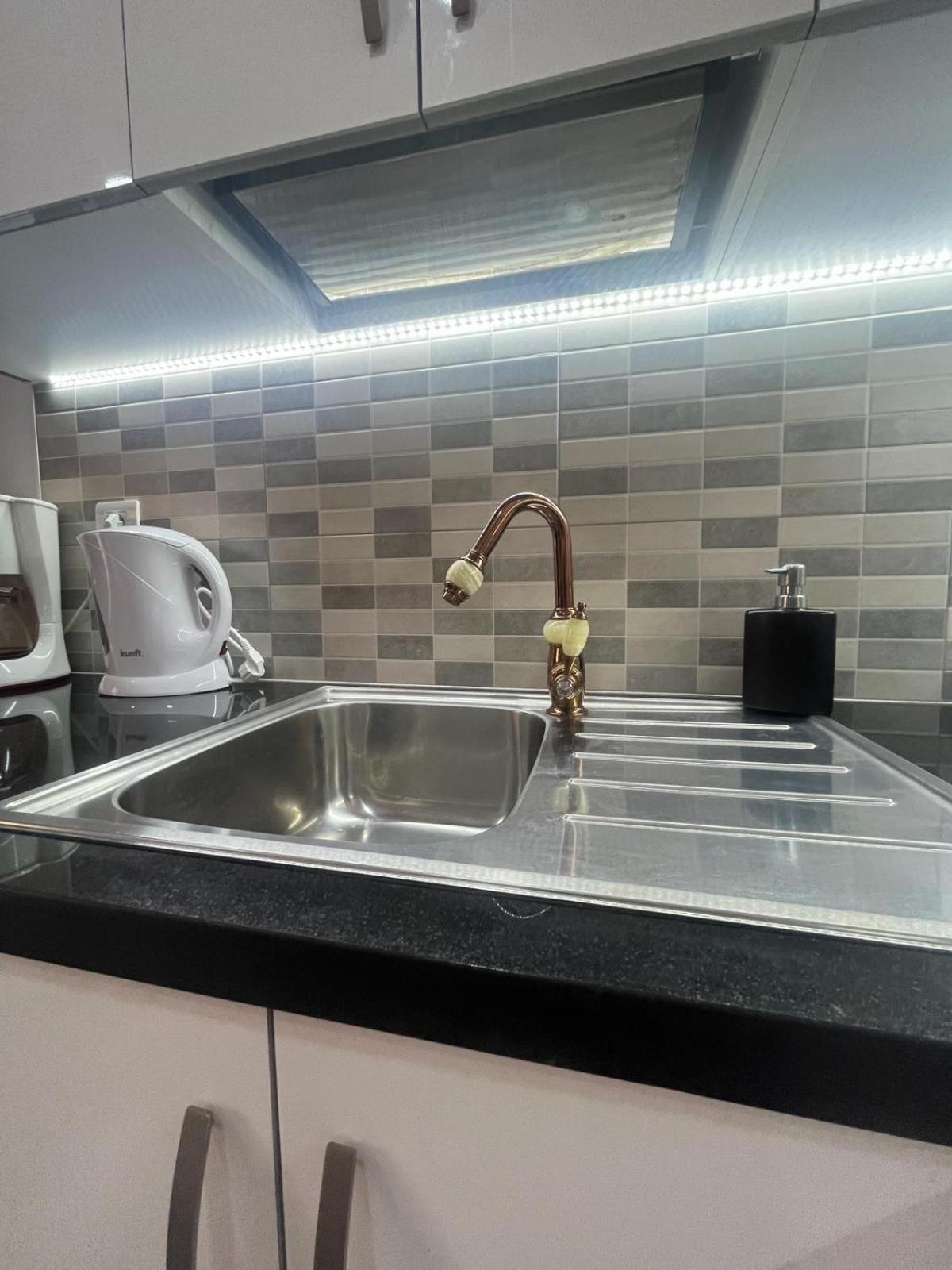 Cozy Pool View Apartment H-11 Mareverde 阿德耶 外观 照片