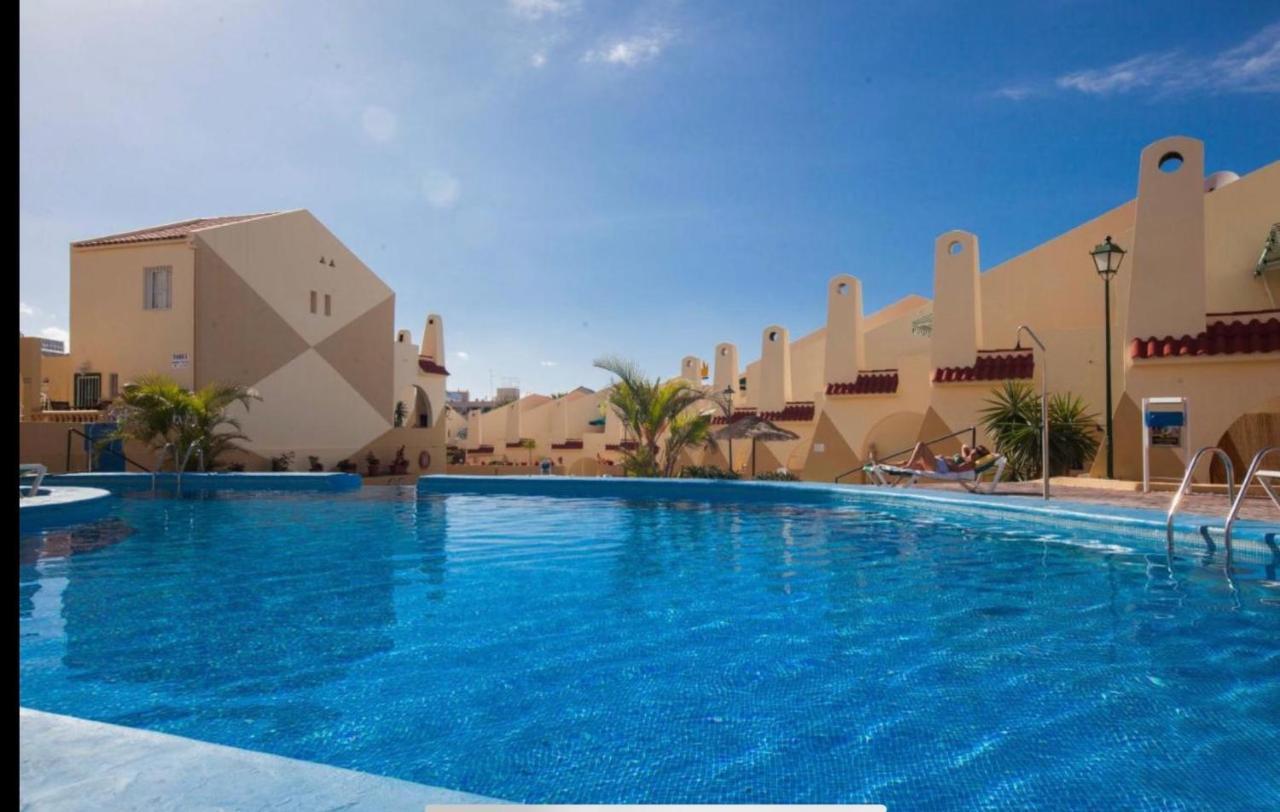 Cozy Pool View Apartment H-11 Mareverde 阿德耶 外观 照片